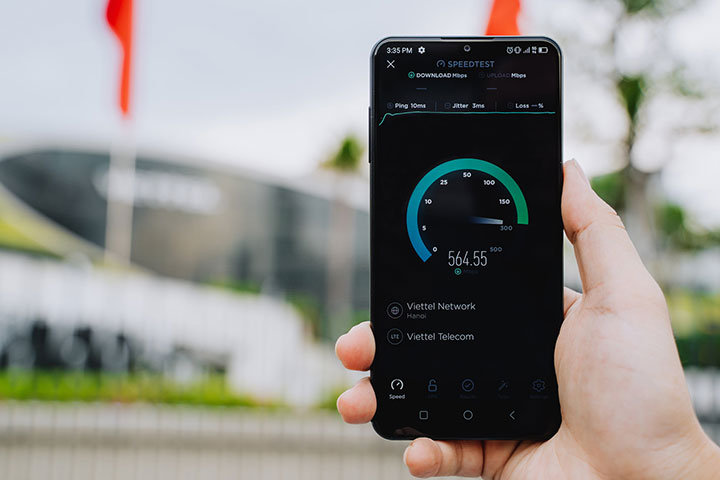 Kết quả thử nghiệm tốc độ 5G ở băng tần Sub6 của Vsmart Aris 5G cao gấp 8 lần 4G